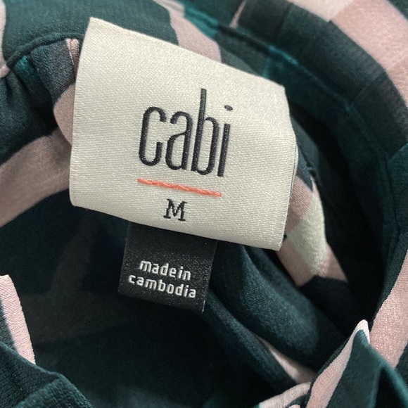 Cabi 3948 Cake Ruffle Blouse Medium NWT - Picture 9 of 11